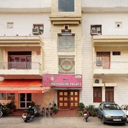 Hotel Mandakini Palace Kanpur Exterior photo
